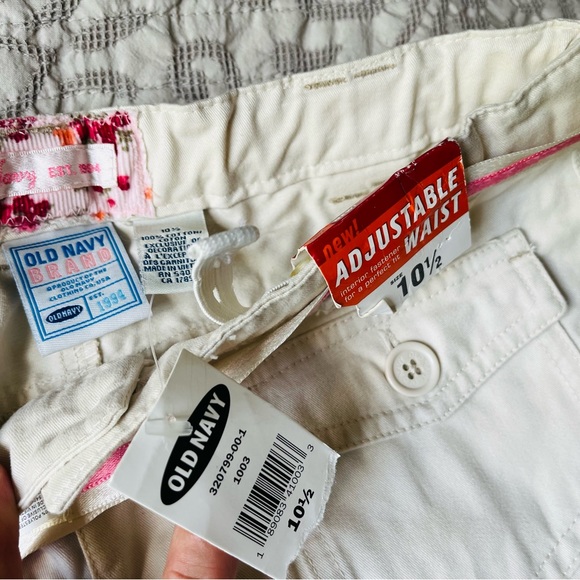 NEW! Girls knee high pants, adjustable waist - Picture 4 of 6